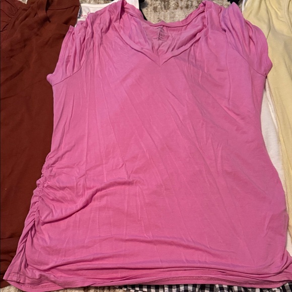 Women's Assorted Color Tops Set - Picture 2 of 7